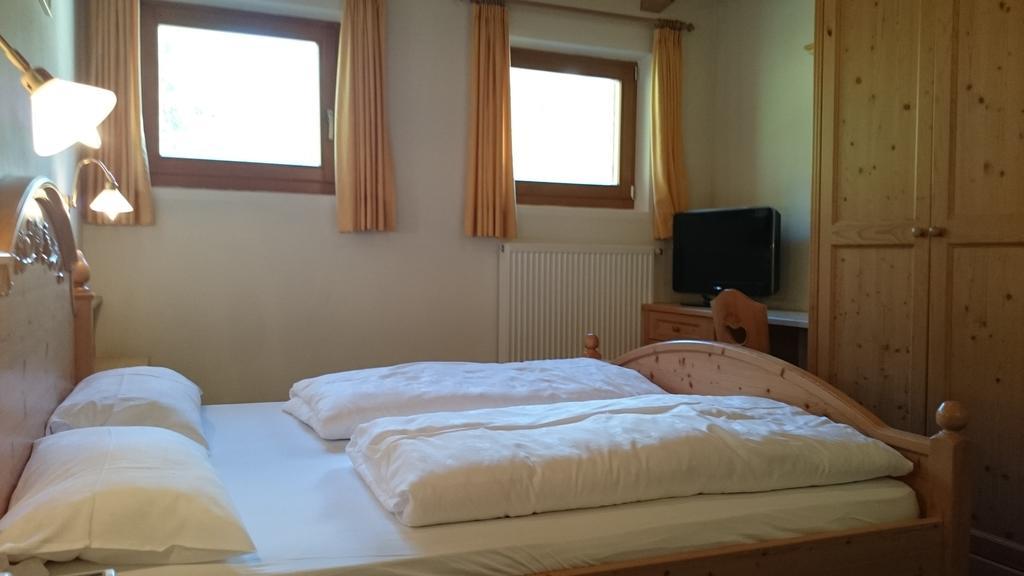 Hotel Ju Furcia San Vigilio Di Marebbe Pokój zdjęcie